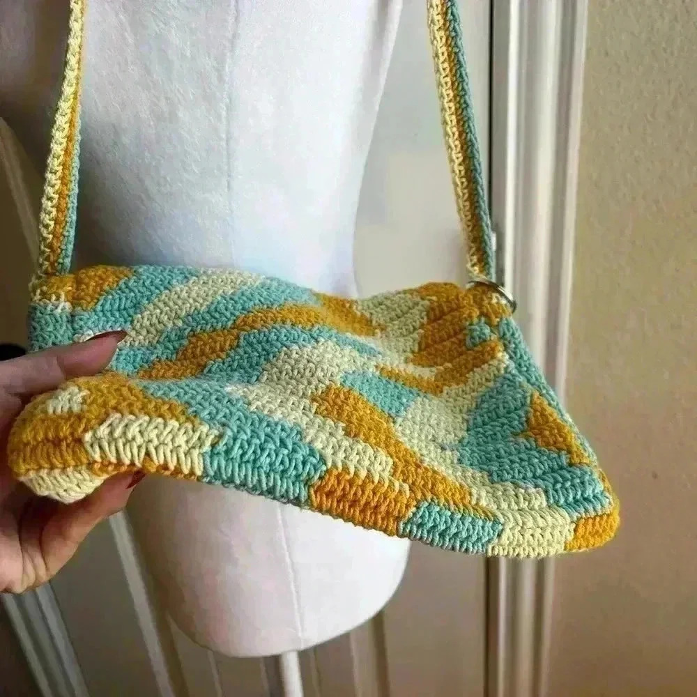 Wild Fable multicolored crocheted bag - Picture 6 of 6